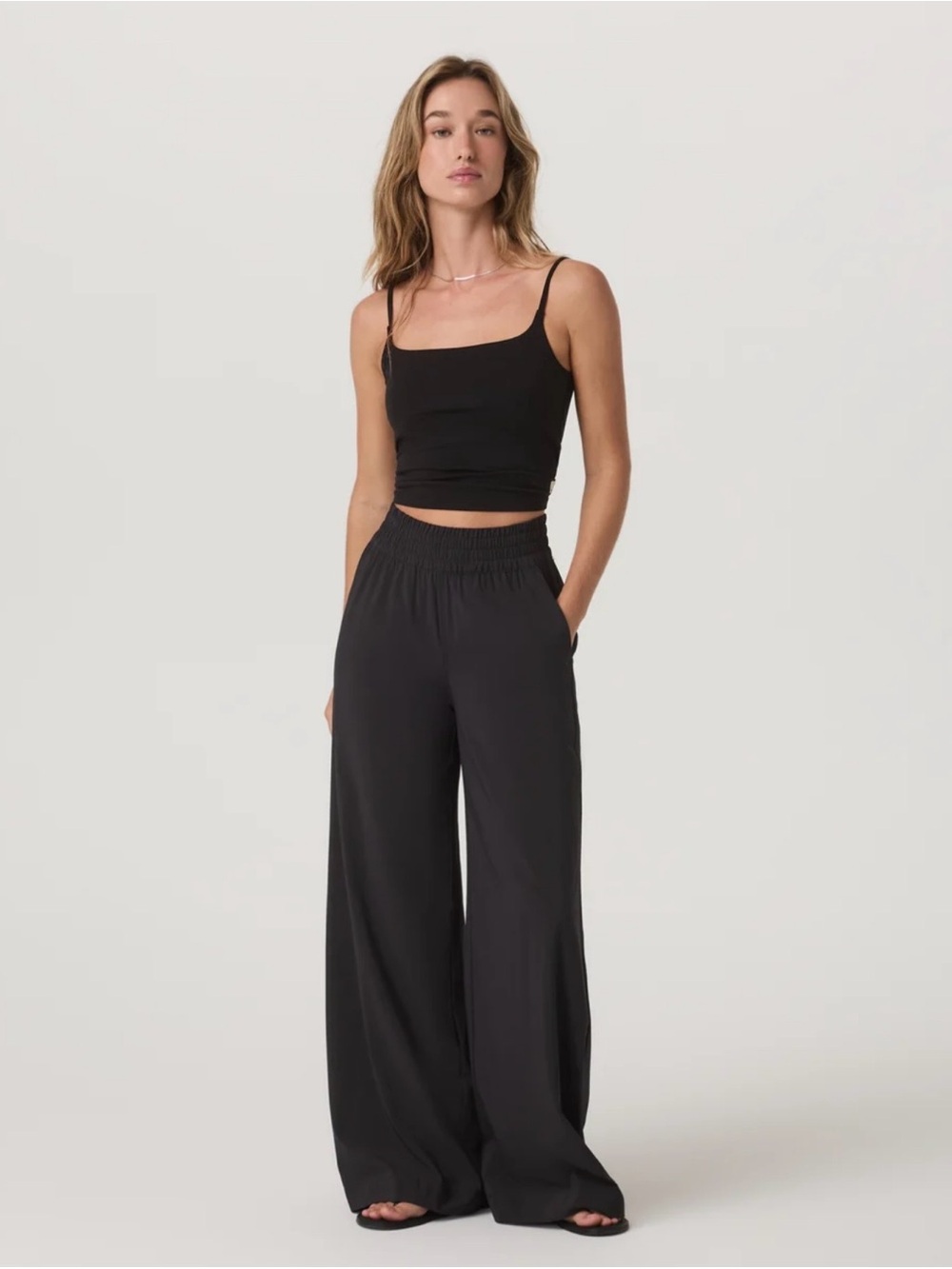 Vuori Villa Wideleg Pants Black Small